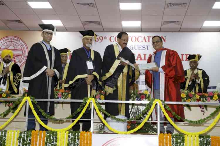 We should move away from mediocrity and aspire to be among the best institutions globally: Vice President to academia
