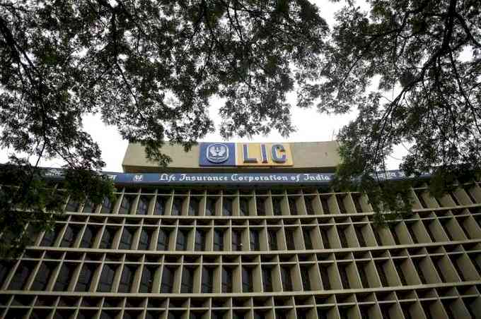 LIC IPO issue subscribed 2.89 times on final day