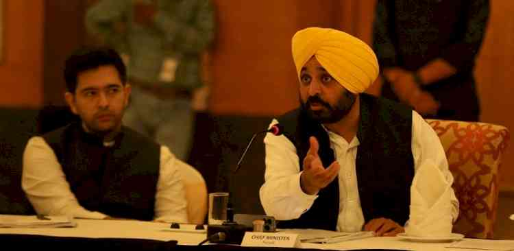 Punjab CM announces single window in every district for investors
