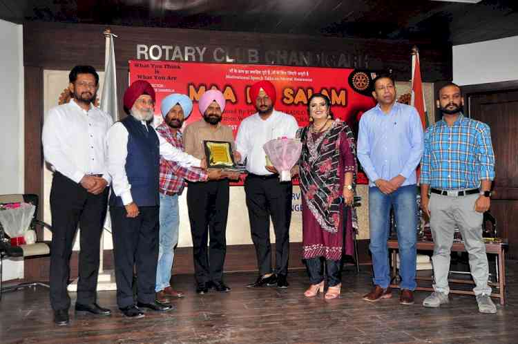 Maa Ko Salam: Pinky Soch Badlo Trust celebrates Mothers’ Day at Rotary Club