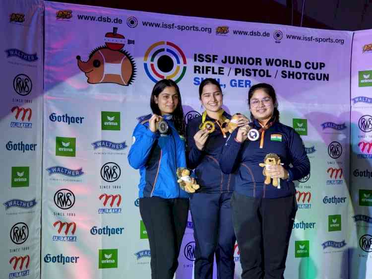 India clean sweep Women's 25M Pistol at Suhl Junior World Cup