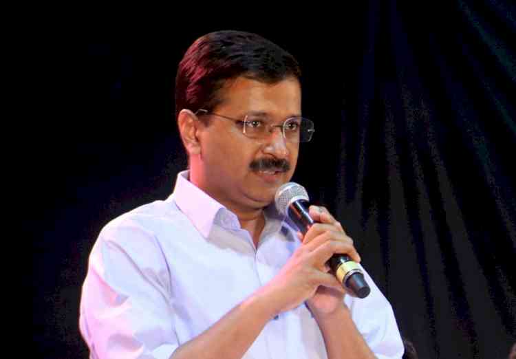 Kejriwal announces alliance with Twenty20 party in Kerala