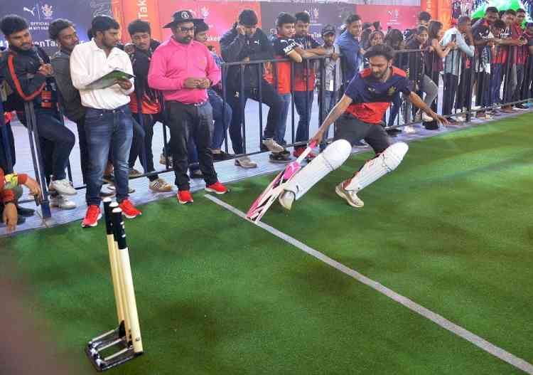 RCB fans create Guinness World Record for Most Cricket Runs between the wickets in an hour