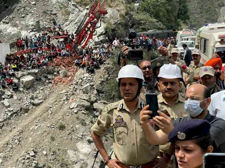Ramban tunnel collapse: J&K LG monitoring situation