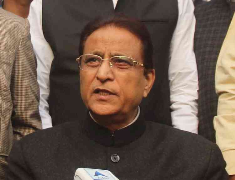 Meri tabahi mein apne haath thi, says Azam Khan on release