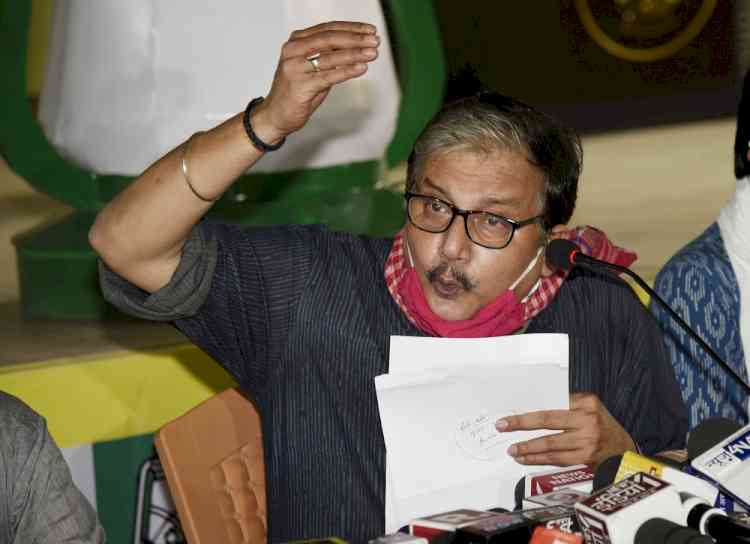 CBI raid on Lalu Prasad to foil Nitish's 'Paltimar' plan: RJD
