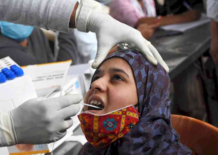 Delhi sees marginal decline in daily Covid tally with 479 cases