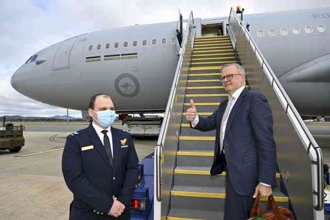 Anthony Albanese sworn in as Australia's 31st PM