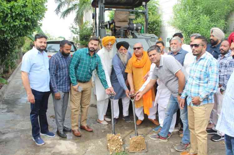 Roads of New Punjab Mata Nagar to be revamped with cost of Rs 60 lakh: MLA Gurpreet Bassi Gogi