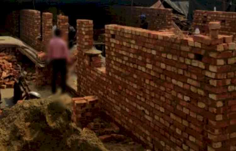 Storing bricks, stones on rooftops can land one in jail in Bihar