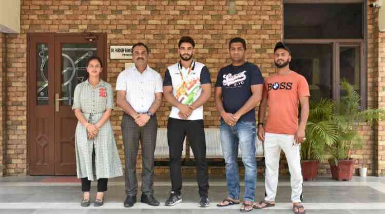 Doaba College Student Akash wins Gold in Khelo India