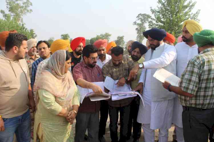 Govt clears 195 acres of govt land from illegal occupation in Villages Talwandi Nauabad, Walipur Khurd and Walipur Kalan near Sidhwan Bet today