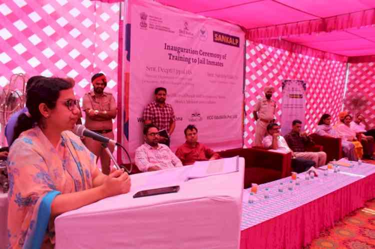 DC inaugurates Assistant Beauty Therapist Course for inmates of Women Jail Ludhiana