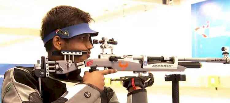 Rudrankksh makes it through qualification at Baku Shooting World Cup