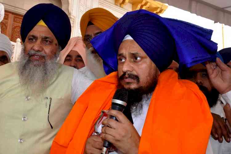 Akal Takht Jathedar declines govt security, SGPC deploys men