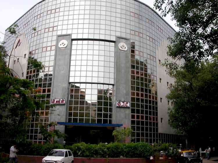 GIC Re logs PAT of Rs 2,005 cr, cuts underwriting loss