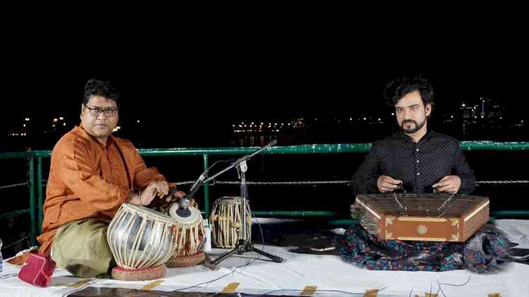 Music lovers of Hyderabad paid rich tributes to Pandit Shivkumar Sharma