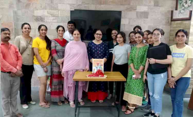 Maharana Partap Jayanti celebrated at Girls Hostel No.6