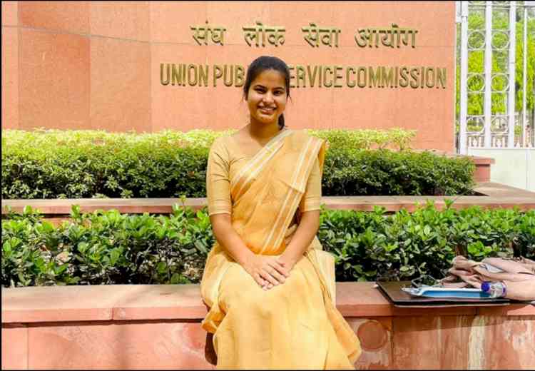 Apeejay Alumna Muskan Dagar cracks Civil Services in first attempt