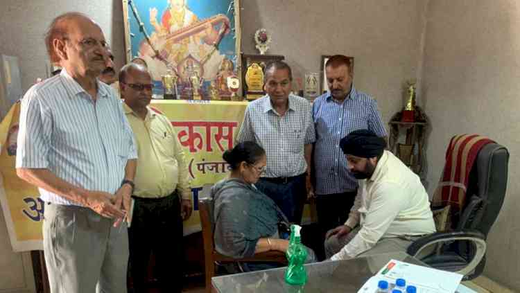 107 patients screened in knee and joint camp at Rajpura
