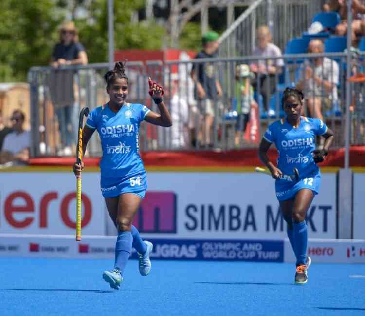 Women's Hockey 5s: India women miss out on final after draw against South Africa