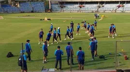 India's productive day in first official practice at Arun Jaitley Stadium