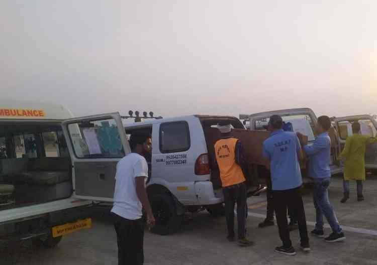 Last rites of U'khand bus accident victims performed in MP