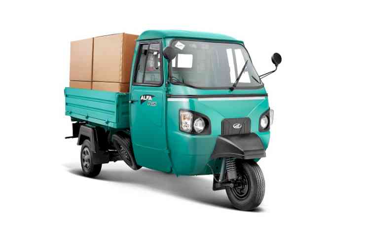 Mahindra launches new Alfa CNG in Cargo and Passenger variant