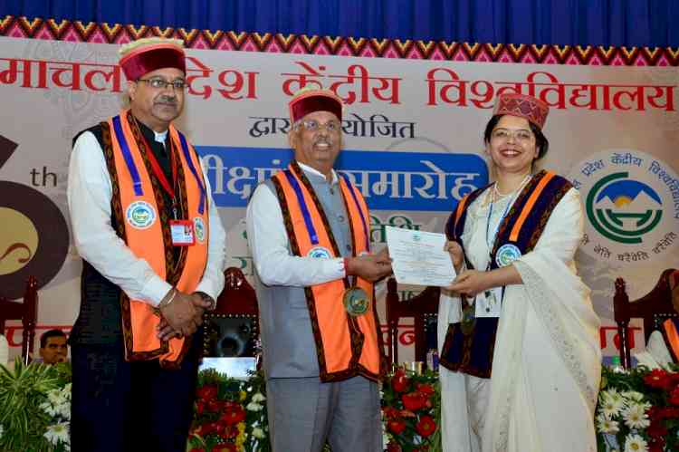 President presents Gold Medals to meritorious students of Central University of Himachal Pradesh