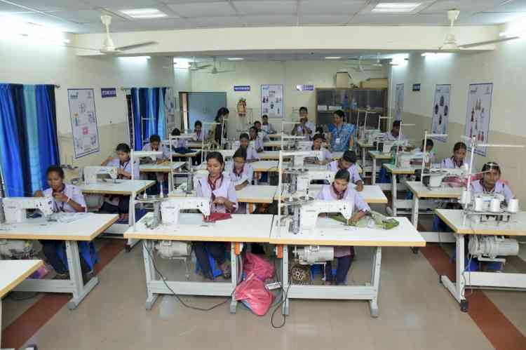 Dalmia Bharat fuels Atmanirbhar Bharat Drive by imparting skill training to unemployed youth in Odisha