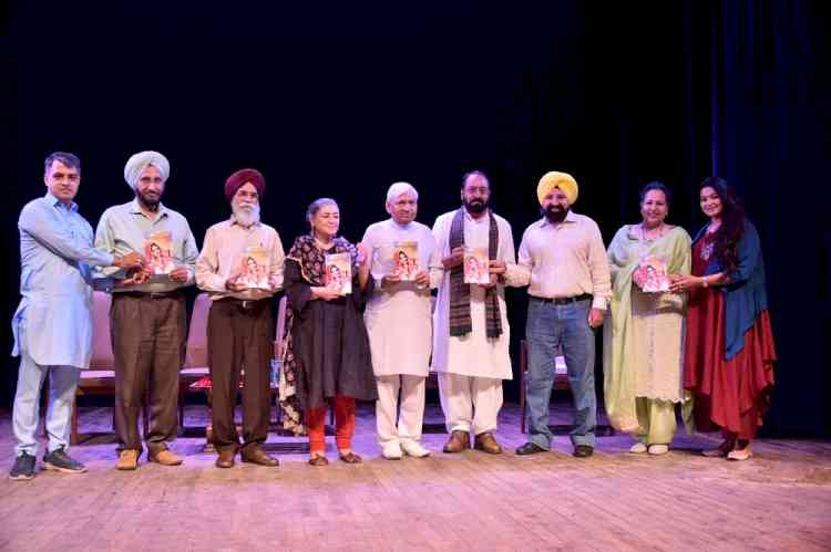 Famous playwright Balkar Sidhu's Punjabi book - Sassi Punnu's English version unveiled with unique Art-Lit Adaptation