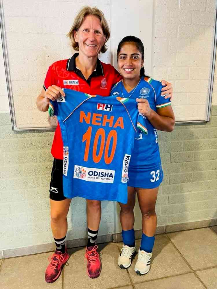 Hockey India congratulates Neha on completing 100 international caps