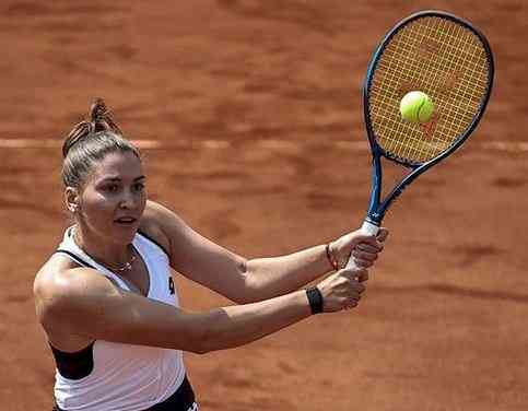 Russian player switches nationality to avoid Wimbledon ban