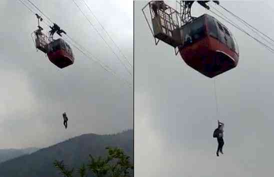 Himachal: Cable car gets stuck mid-air, all 11 passengers rescued