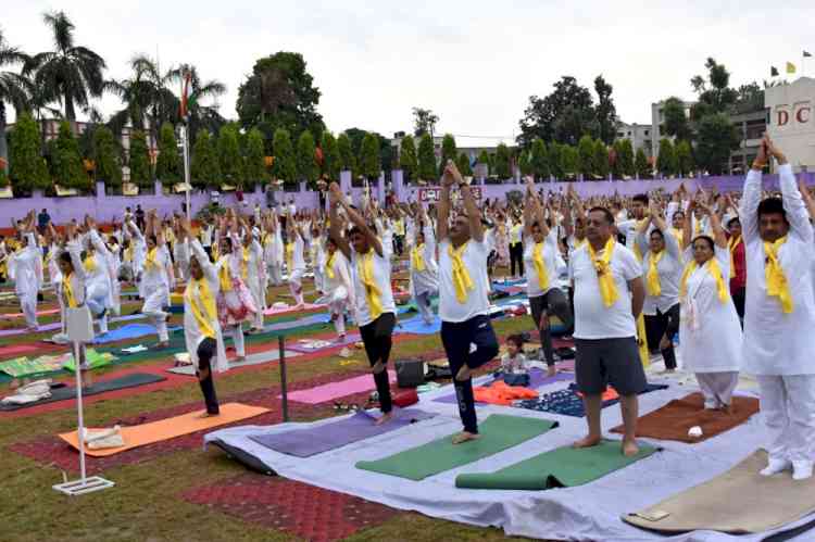 8th International Yoga Day celebrated at Doaba College