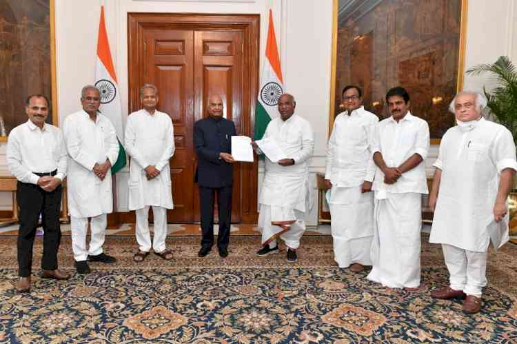 Agnipath row: Cong delegation meets President Kovind