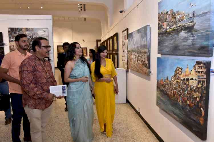 Actress Nikita Rawal, Aashtha Rawal and Satyamvada Singh inaugurates Artist Inderjeet Grover Art Exhibition Journey