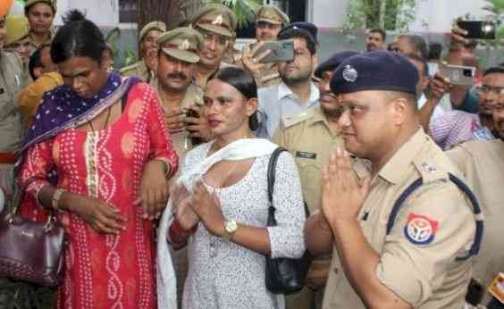 First police help desk for transgenders in Lucknow