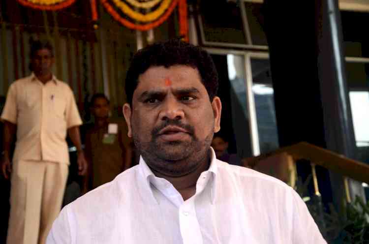 Maha crisis will be resolved soon: Sena MLA