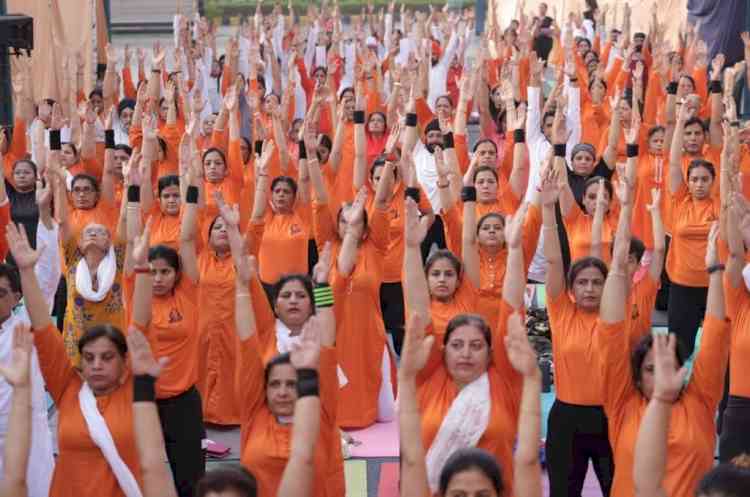 Pacific Mall Tagore Garden organises Yoga Day special event drawing large-scale participation