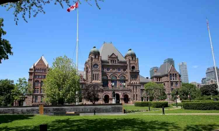 2 Sikhs sworn as ministers in Ontario