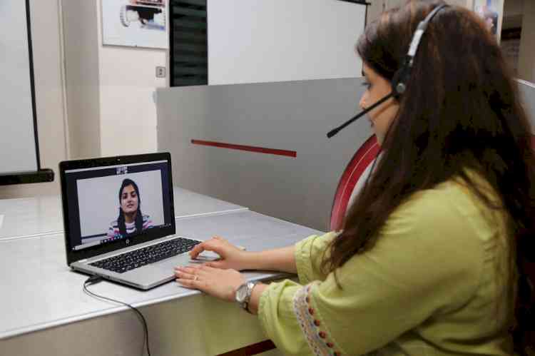 LPU Distance Education (LPU DE) conducted LIVE Virtual Classes