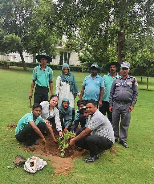 Residents of New Gurugram planted more than 200 saplings in tree plantation drive organized by Enviro