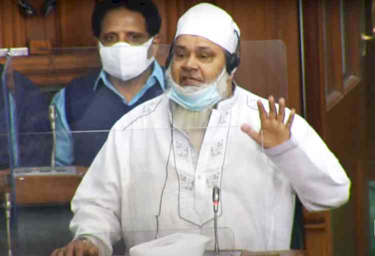 Don't kill cows on Eid, Badruddin Ajmal appeals to Assam Muslims