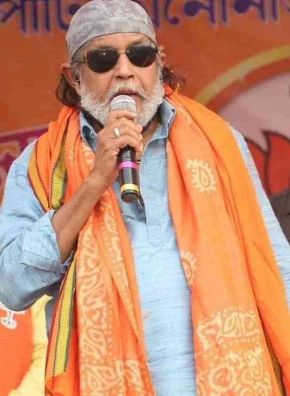 Mithun makes a comeback in Bengal politics