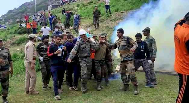 Army rescues injured Amarnath yatri