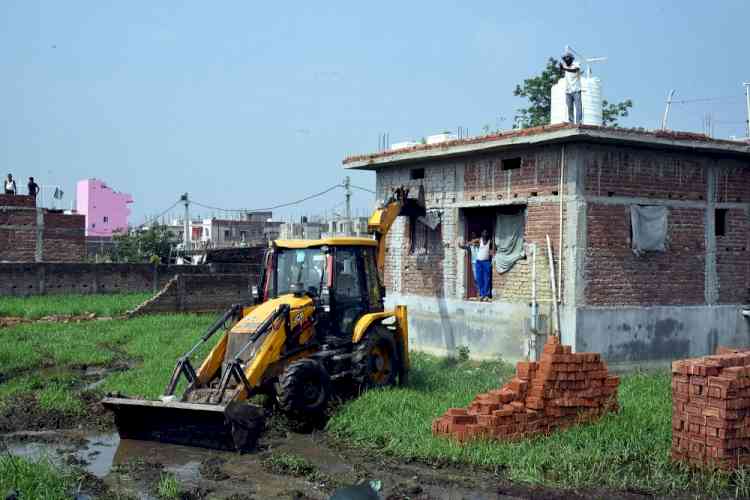 HC stays demolitions in two Patna areas till July 6