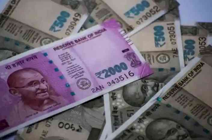 RBI should internationalise Indian Rupee, says SBI
