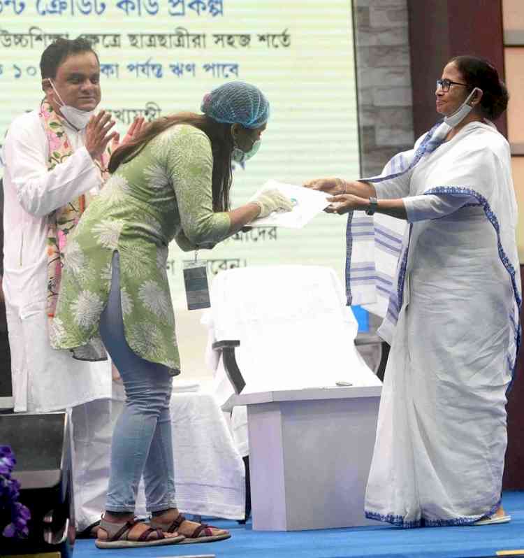 Mamata snubs banks for insisting on income certificate for students loans