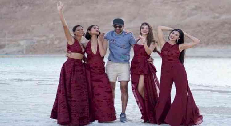 A special fashion shoot in Israel celebrates 30 yrs of Israel-India ties